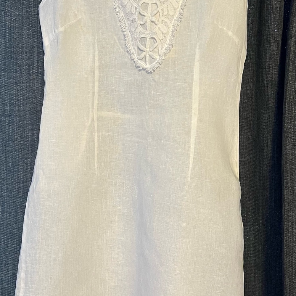 Elegant White Linen Lace-Trimmed Dress